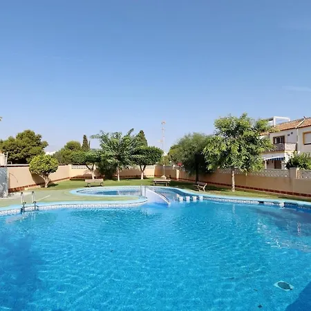 Apartment Ref 9935 Al Andalus Dehesa de Campoamor (Orihuela Costa)